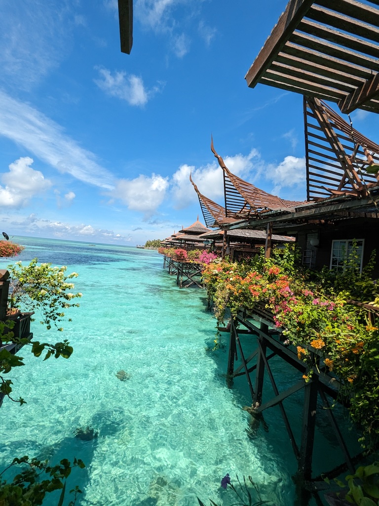 Mabul Resort
